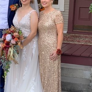 Adrianna Papell size 8 gold sequined dress